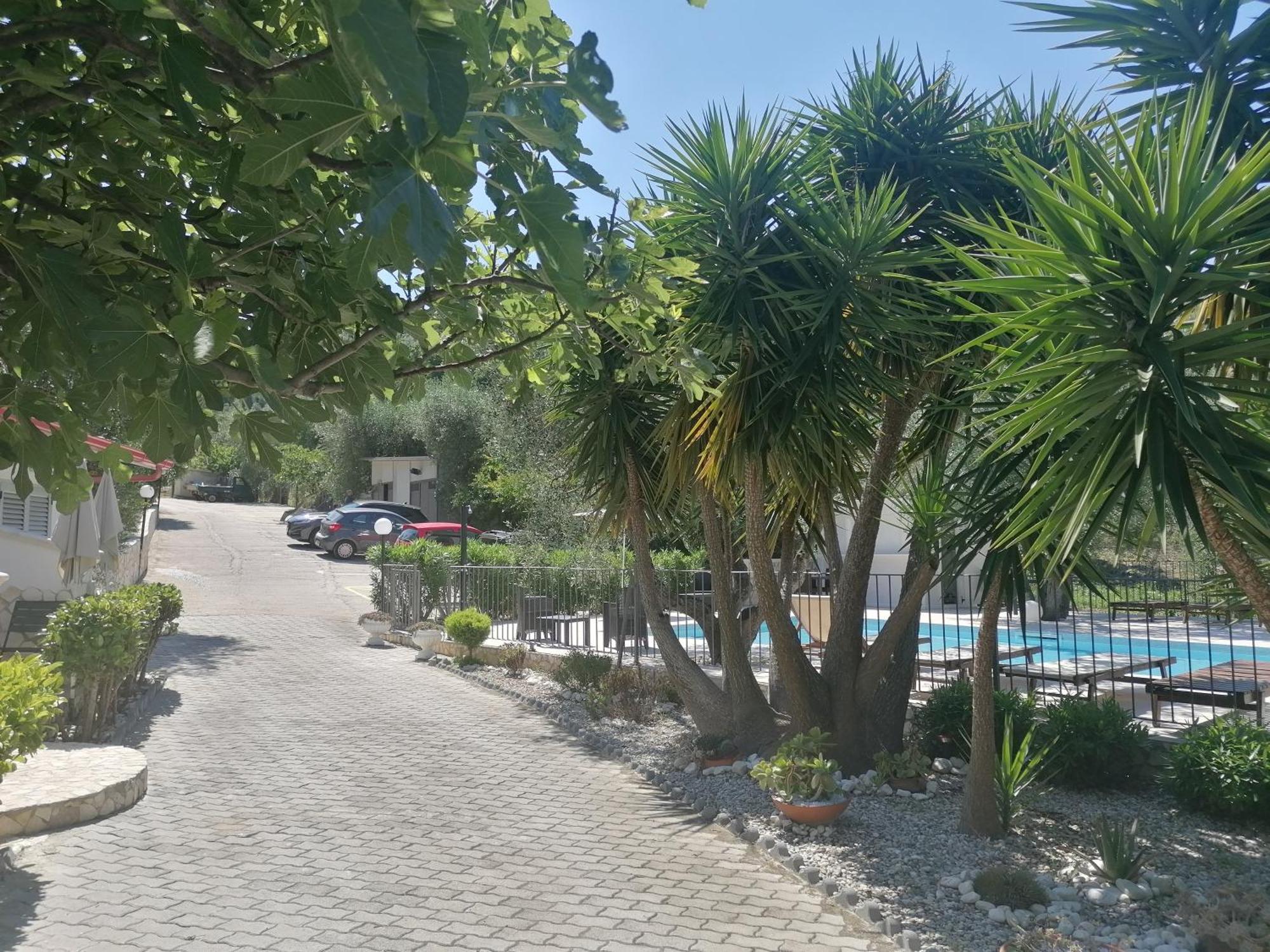 Agriturismo Valle Dei Gelsi 페스키치 외부 사진